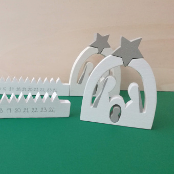 Calendario Avvento con Presepe artigianale "Sacra Famiglia" in legno